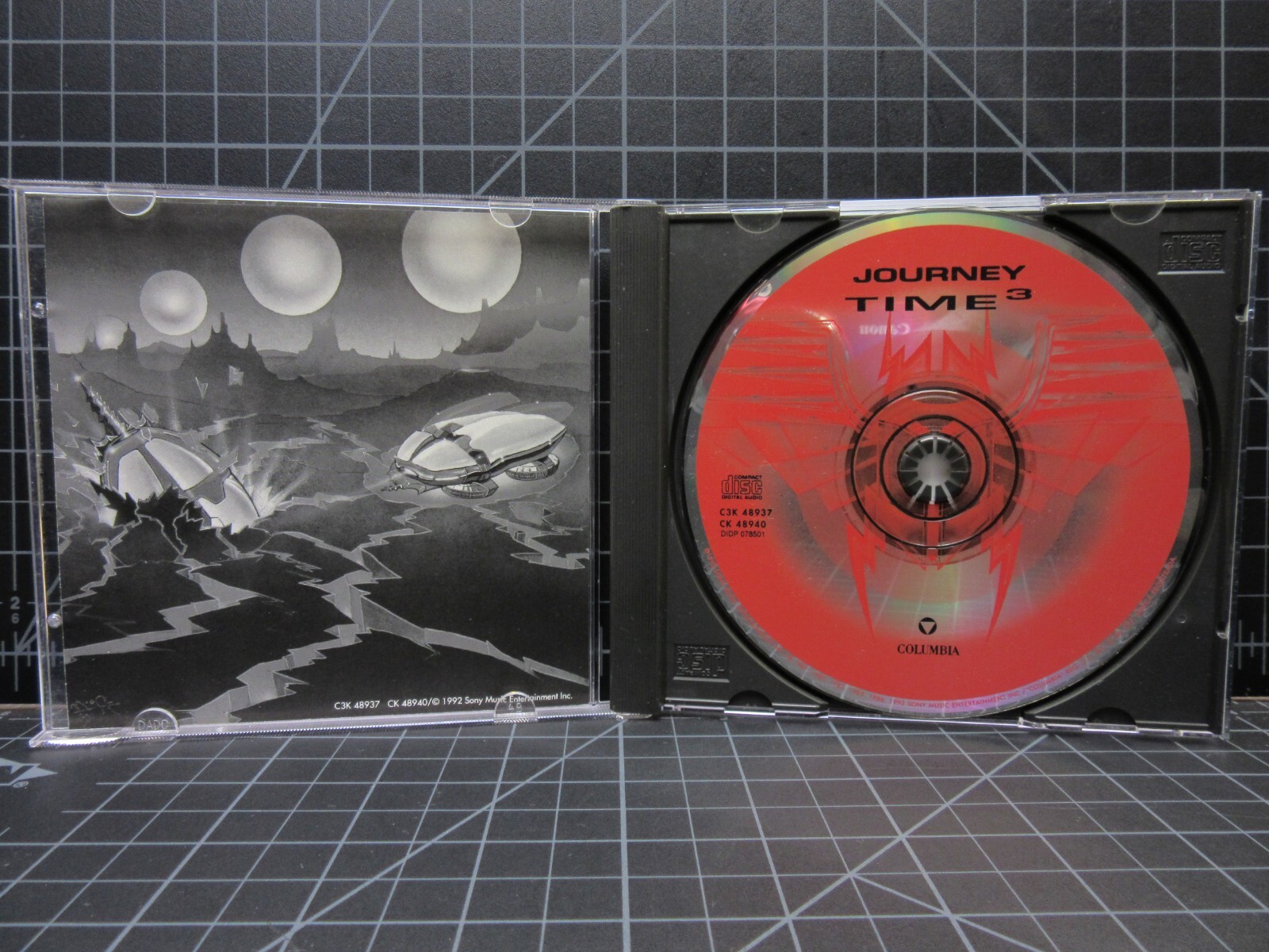 Journey - Time 3 CD (Columbia 1992 Sony) C3K 48937 / CK 48940