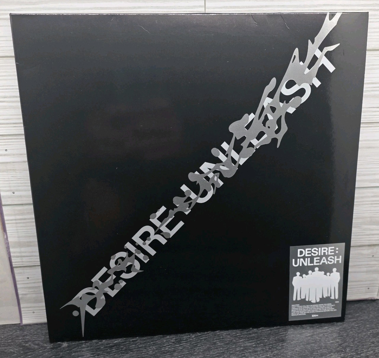ENHYPEN - DESIRE: UNLEASH (Vinyl) Brand New Torn Pastic