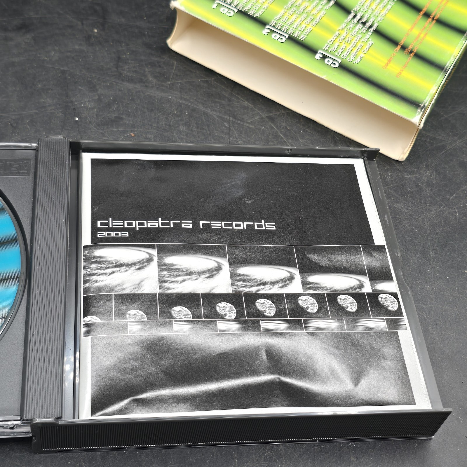 This Is Rave - 3 CD Set - 3 1/2 Hours Of Trance