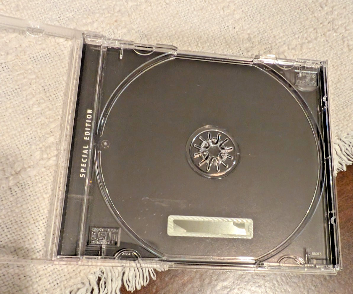 Michael Jackson Thriller Special Edition Gold MINT CD 2001