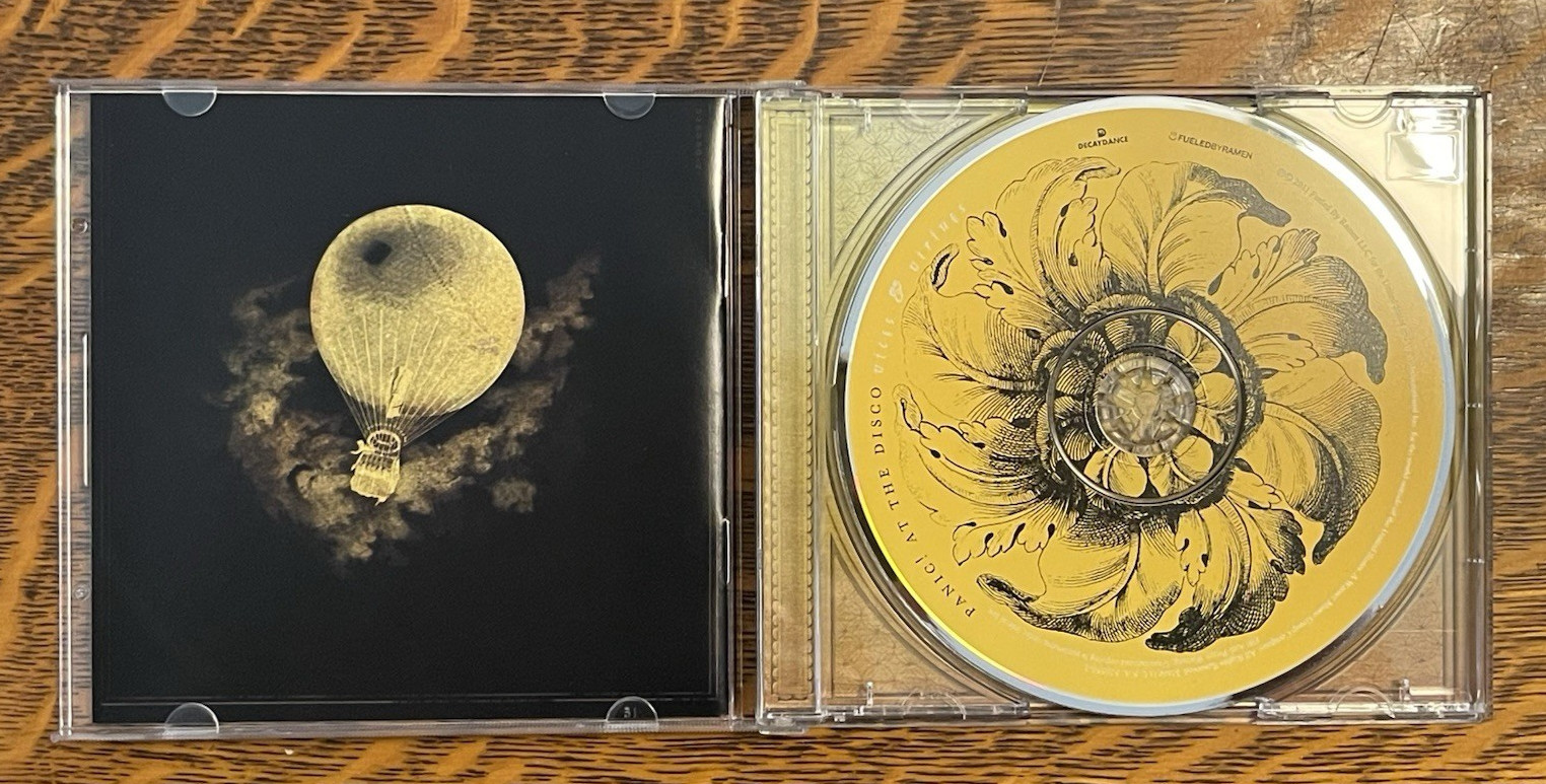 CD~ PANIC AT THE DISCO~ 2011~ VICES & VIRTUES~ HYPE STICKER