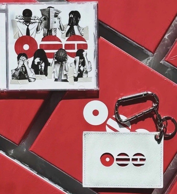 BTS ARIRANG Travel Tag CD Box Set (Target Exclusive) CD, Tag & Poster box Sealed