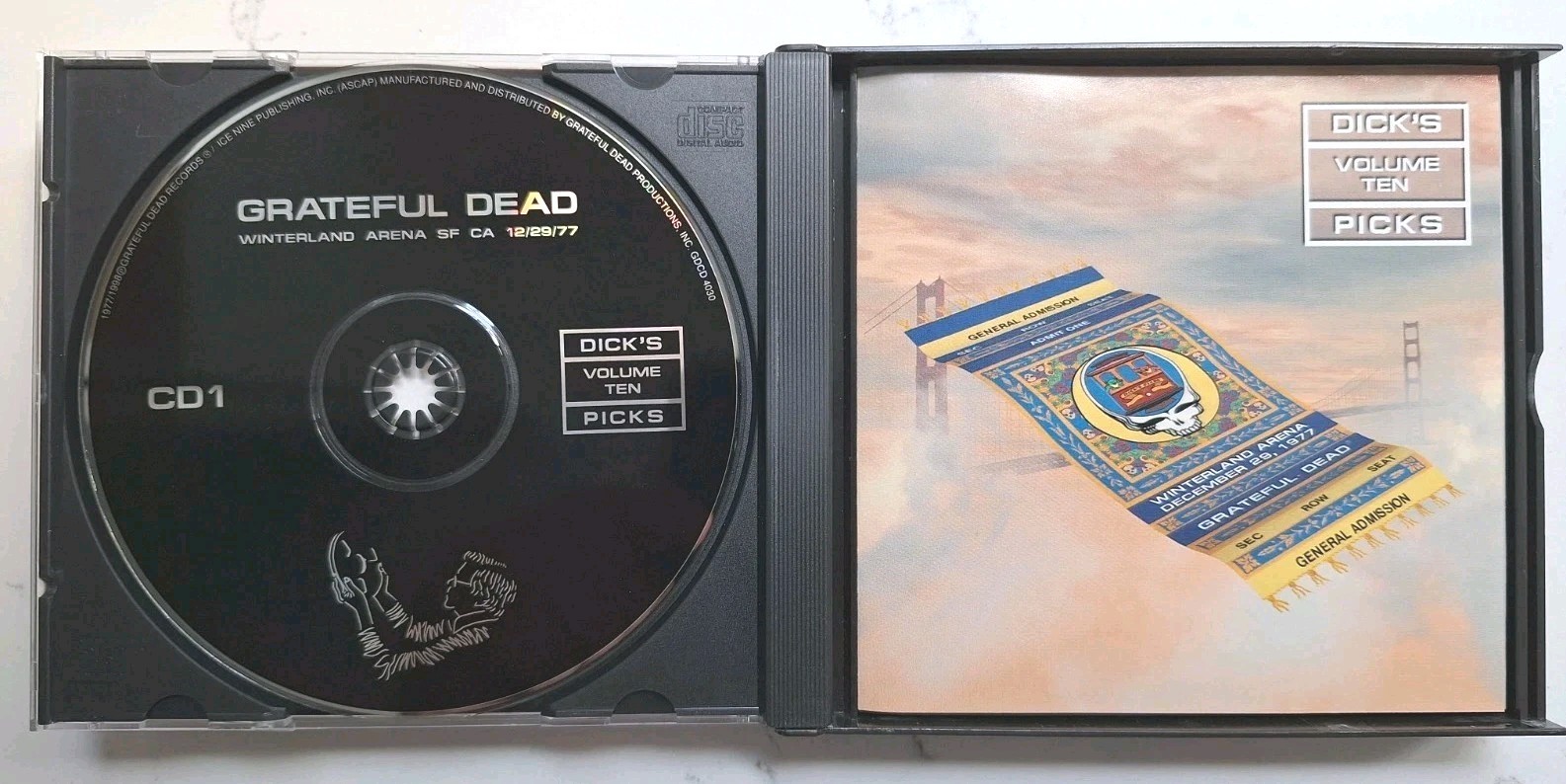 Grateful Dead - Dick's Picks Volume Ten (3CD) Grateful Dead Records Very Good+