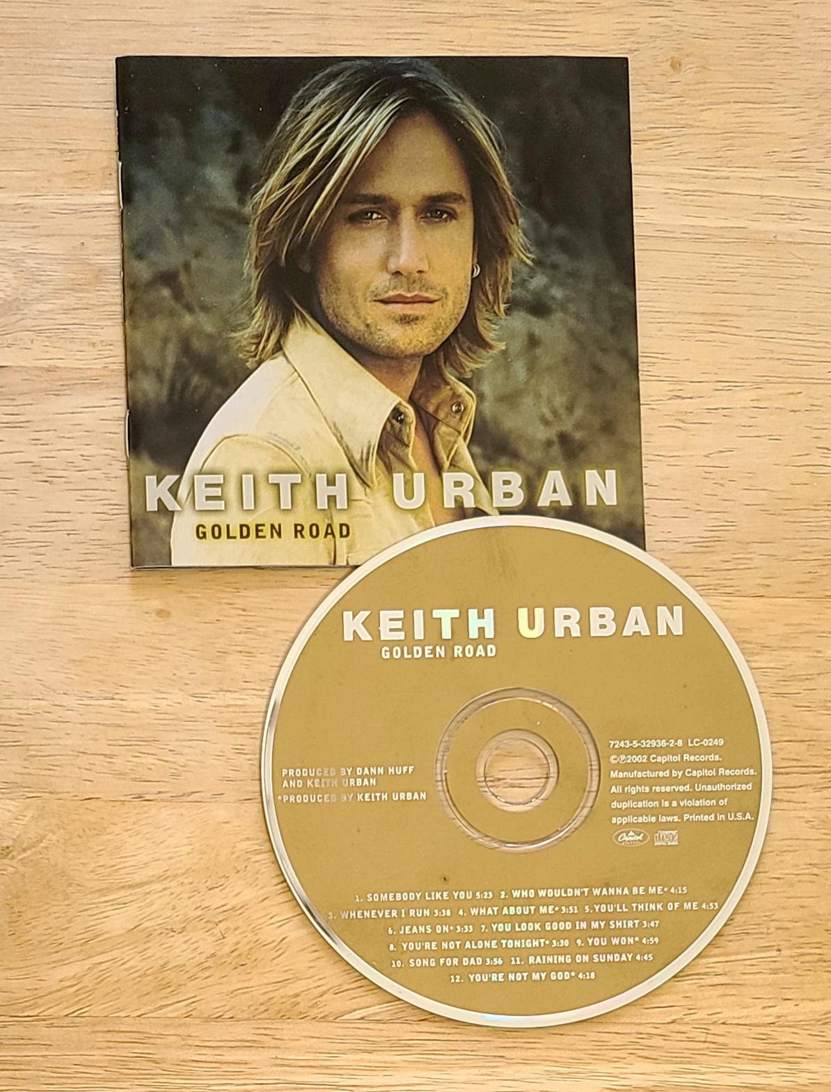 Lot of 2 KEITH URBAN CD's Golden Road (2002) Be Here (2005) Discs & Covers only