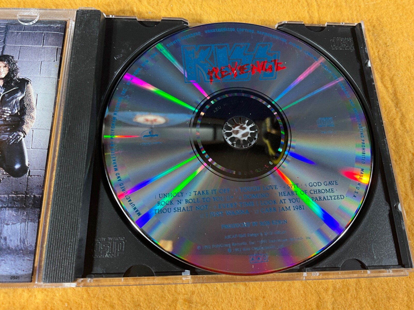 J11-29 KISS Revenge - 1992 - 848037-2