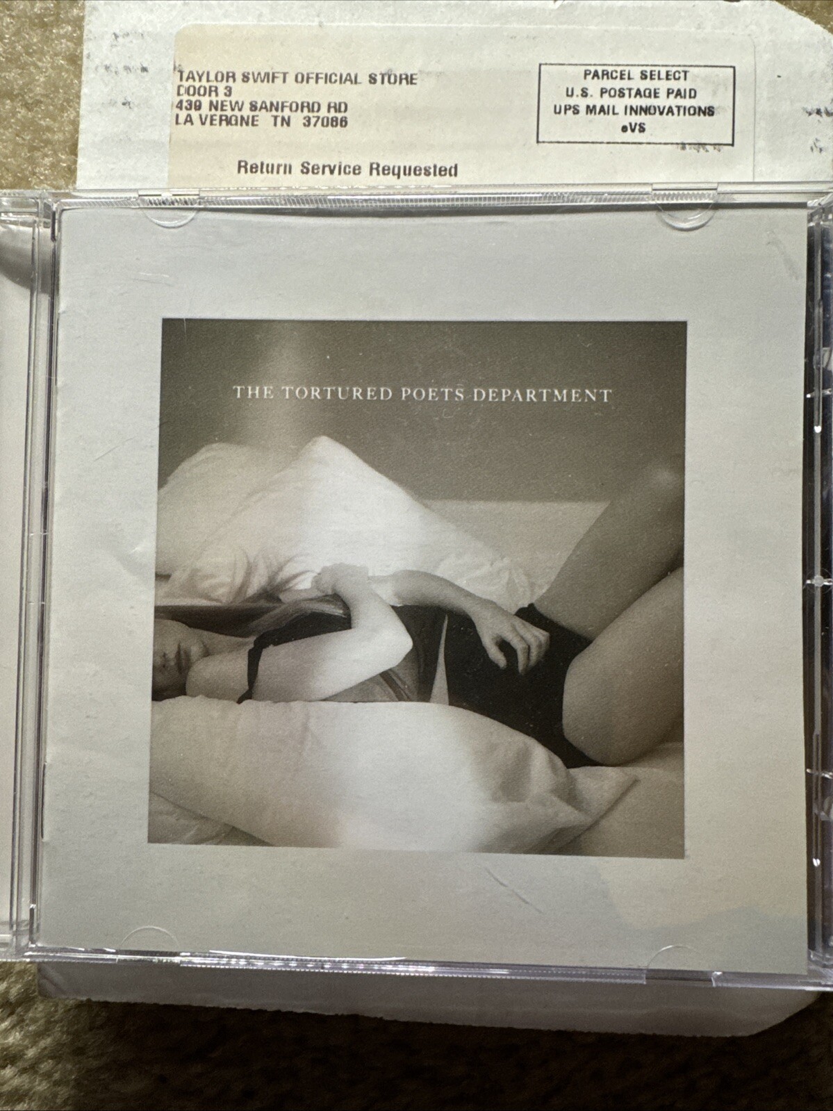 Taylor Swift The Tortured Poets Department CD + Hand Signed Photo With Heart