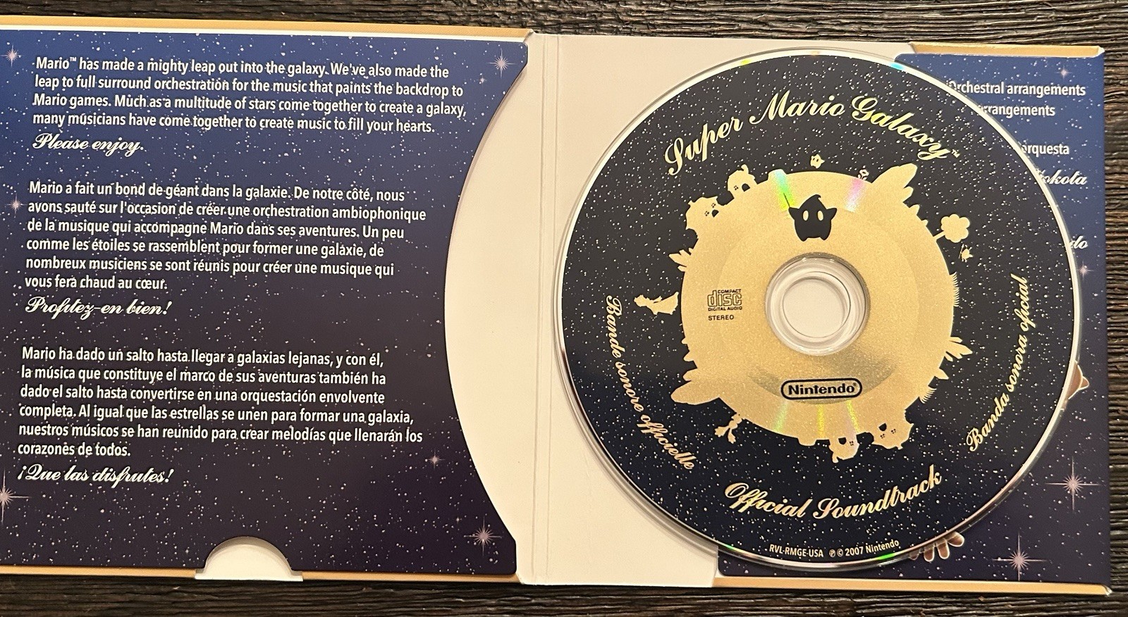 Nintendo Super Mario Galaxy Official Soundtrack CD 2007 Mario Galaxy Orchestra