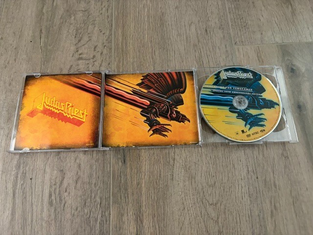 Judas Priest Screaming for Vengeance 30th Anniversary Edition 2012 CD/DVD Bonus