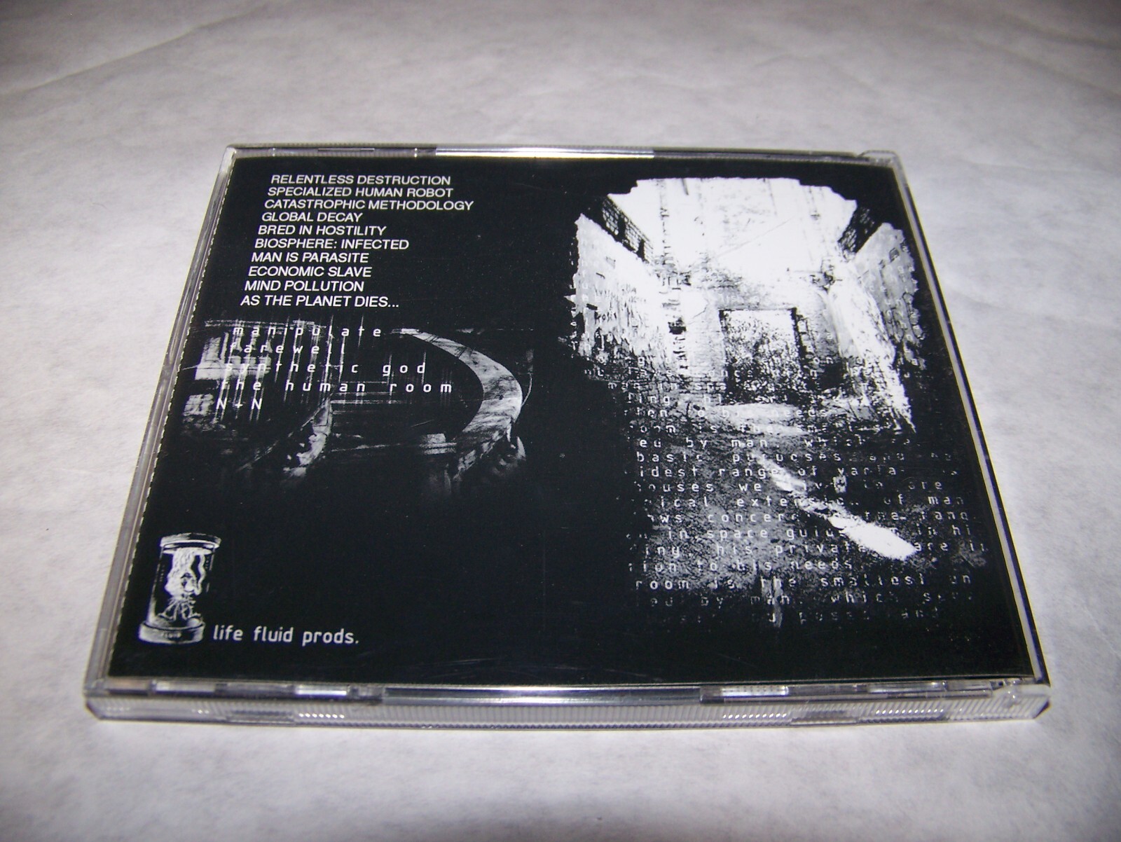 Virus / Kevlaar Skin - Specialized Human Robot / The Human Room CD Split GRIND