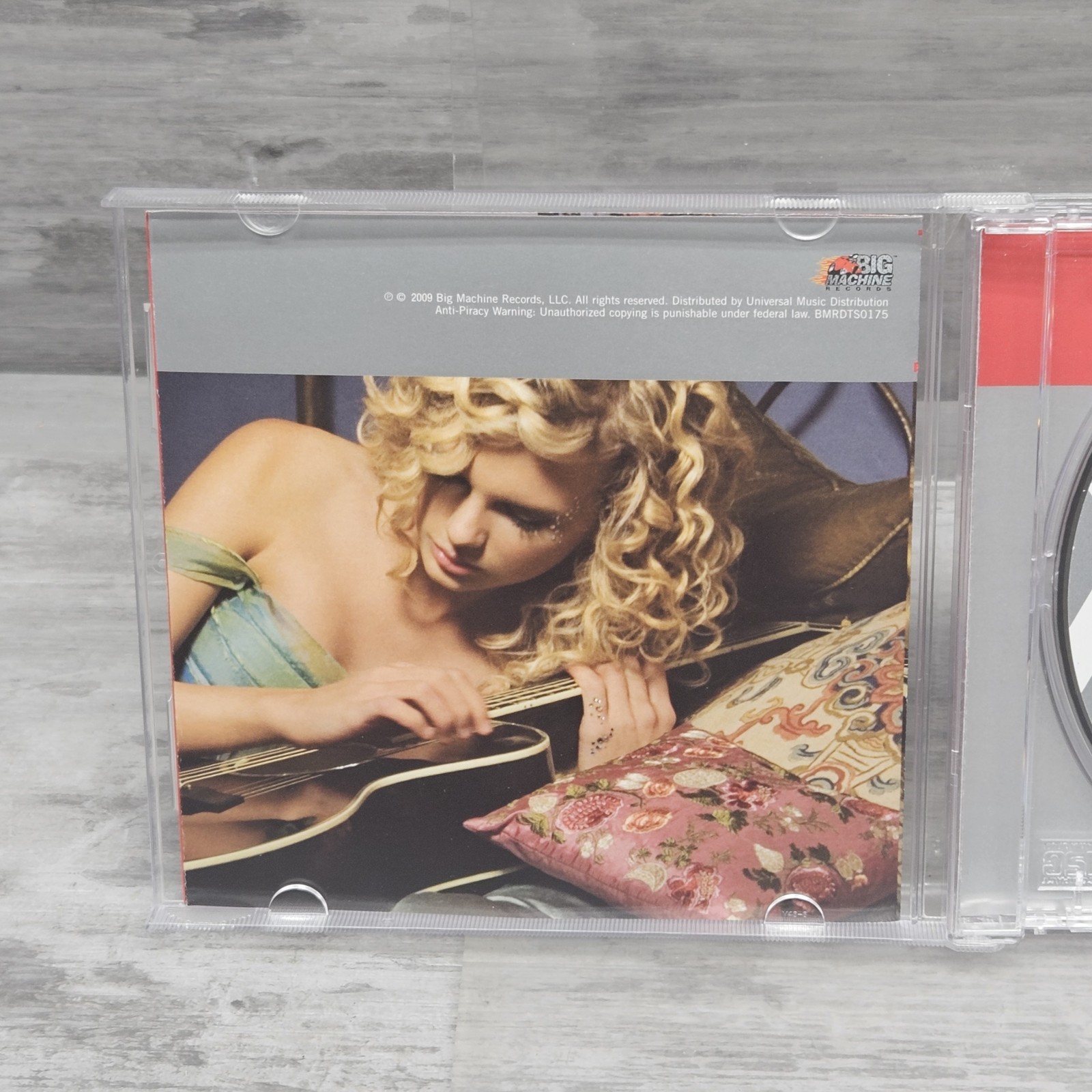 Taylor Swift CD Lot (7) Debut Fearless Holiday Speak Now 1989 Reputation