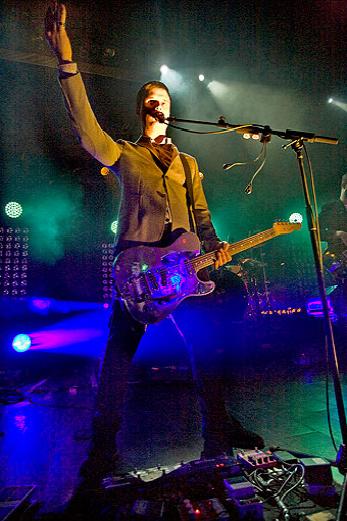 White Lies, el éxito del lado oscuro