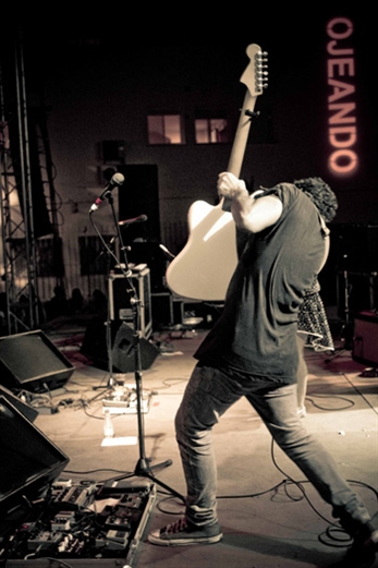 Ojeando, pueblo indie