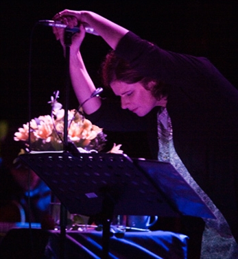 Cowboy Junkies, larga espera