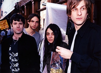 Espectros de la No Age