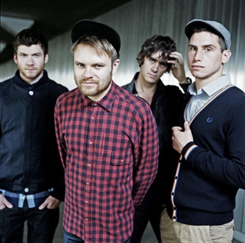 "El progreso humano está siendo coartado por el carácter rapaz del capitalismo"