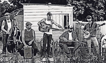 "En directo no somos tan tradicionales"