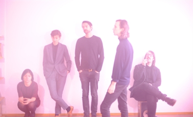 "No pretendemos cambiar el mundo"