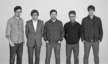 "Este es un álbum de escuchas, de encontrar los matices"