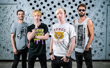 "Daylight son melodías pegadizas y pildorazos pop-punk"