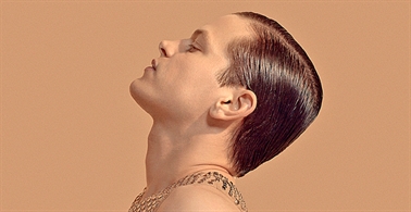 "Me encanta esa rabia que experimento mientras escribo"