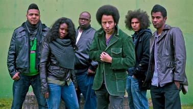 “Tienes que estar involucrado en aquello sobre lo que estás escribiendo”