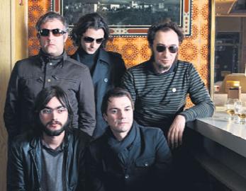 Confecciona el cartel del Extratonauta 2010