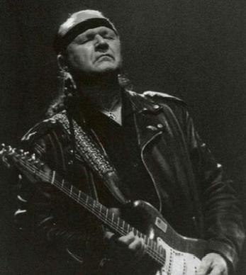 Nueva fecha para el concierto de Dick Dale