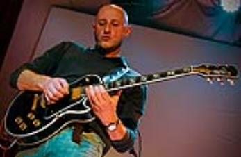 Jorge Ilegal presenta nuevo video "Tiempos nuevos, tiempos salvajes"