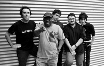 Rock and Raw Festival celebra su primera edición en Gijón