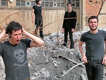 Atom Rhumba vuelven a los escenarios