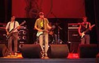 Festival solidario en Elgeta