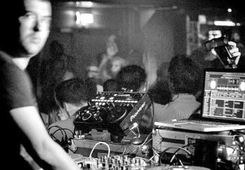 Gran noche de Techno en El Jardín