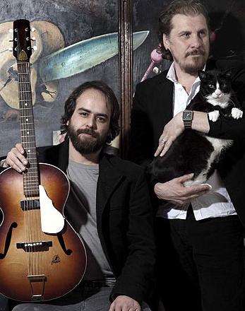 Welcome Culebras en el Patio de la Favorita de Gijón