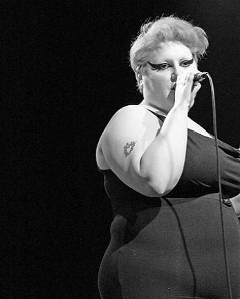 Beth Ditto y Simian Mobile Disco, juntos en un EP