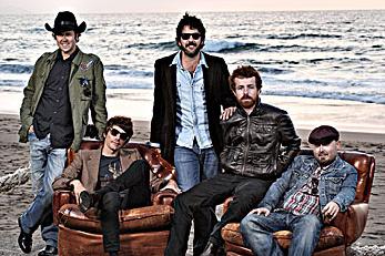 “All Roads Lead to the Shore” nuevo disco de Smile en la calle