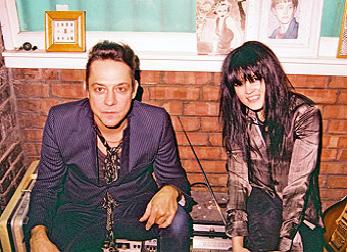 Guirnaldas y parejas raritas en el top vídeos