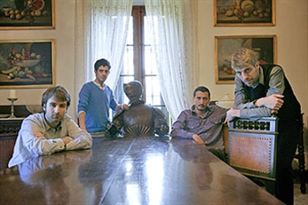 Manel encabeza el Embassa’t 2011