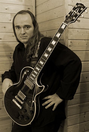 Derrame Rock School abre sus puertas en septiembre