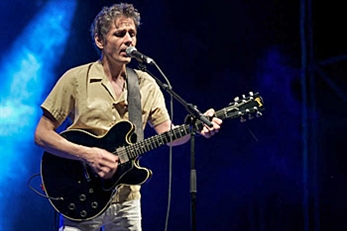 Dean Wareham rescatando a Galaxy 500 y Vivian Girls en el Heineken Jazzaldia