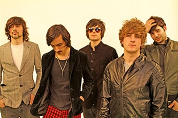 Peachy Joke telonearán a The Gaslight Anthem