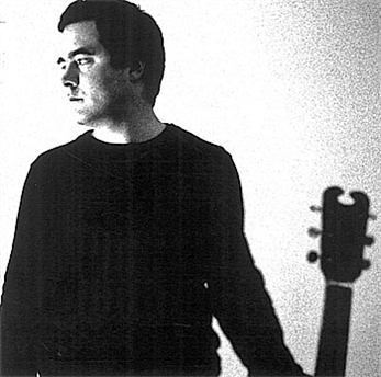 Borja Estankona debuta en solitario