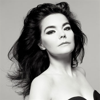 Nuevo videoclip de Bjork dirigido por Michel Gondry