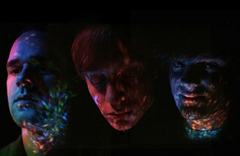 Emeralds y La Bien Querida en la Cidade da Cultura