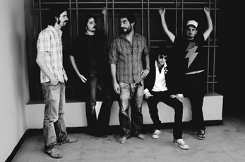 The Grave Yacht Club en el estudio