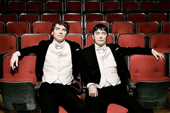 Ellos, Nixon, Luis Brea y Modelo De Respuesta Polar, de vinos