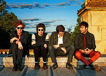 Noel Gallagher y The Kooks arrasan