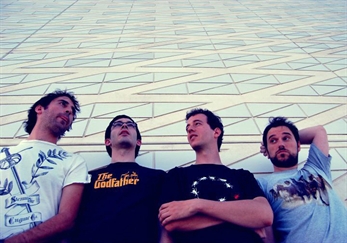 Tierra Vertical edita su debut