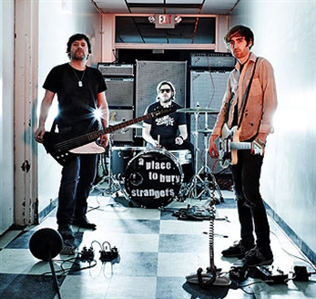 A Place to Bury Strangers publican un nuevo EP