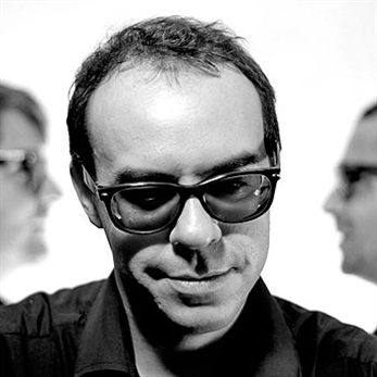 Luis Brea tortura a Papa Noel