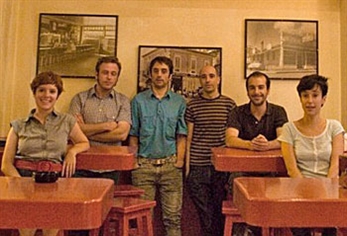 Doble adelanto de lo nuevo de Los Ginkas